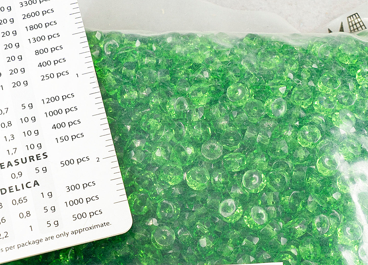 アウトレット 250g ファセットファセットファイヤーポリッシュロンデルビーズ、6 x 3 mm、エメラルドグリーン(50120)、ガラス、チェコ共和国