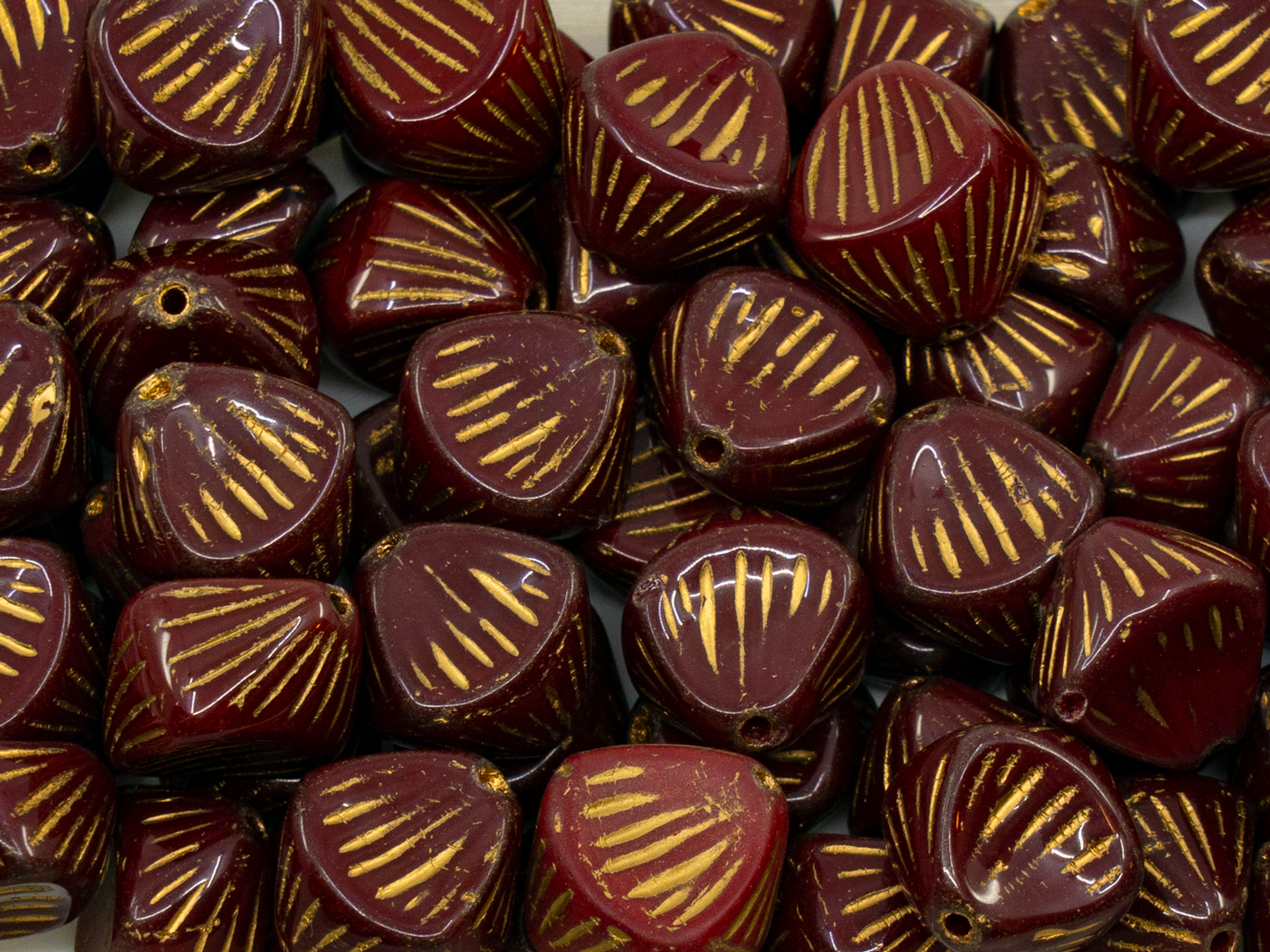 The first & the biggest bead outlet online since 2023 - huge selection, different colors, various shapes and sizes