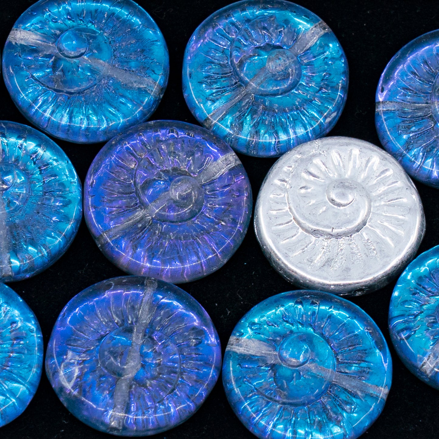 OUTLET 250g/50g Fossil Shell Beads, 18 x 18 mm, Crystal Silver Blue Purple (00030-55008), Glass, Czech Republic