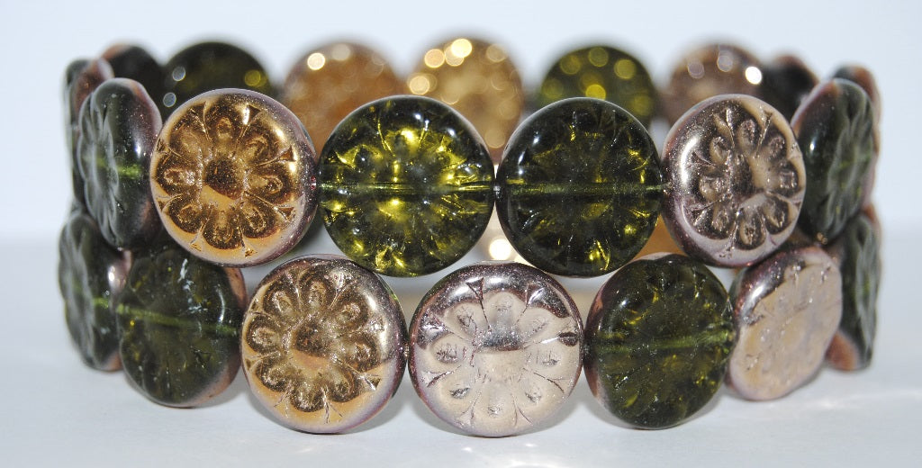 フラットラウンドフラワープレスガラスビーズ、透明グリーンローズゴールドカプリ(50230-27101)、ガラス、チェコ共和国〜STRANDED