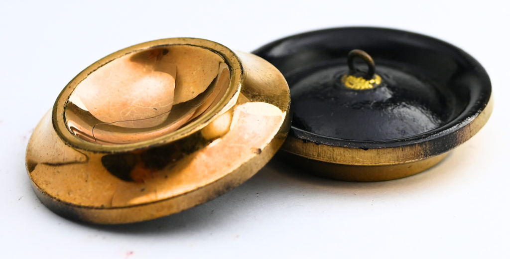 チェコガラス製ハンドメイドボタンノブ、ブラックフルゴールド(23980-26440)、ガラス、チェコ共和国