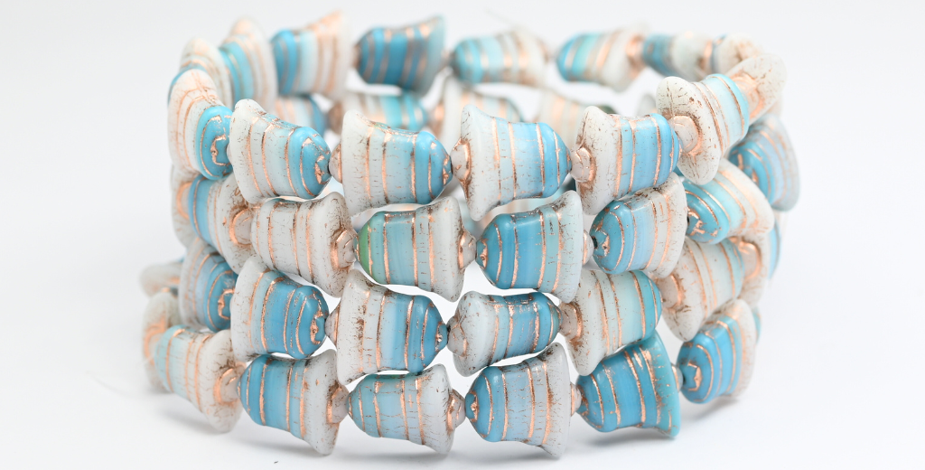 フラットベルビーズ、シルキーブルー銅線入り(64010201-54200)、ガラス、チェコ共和国