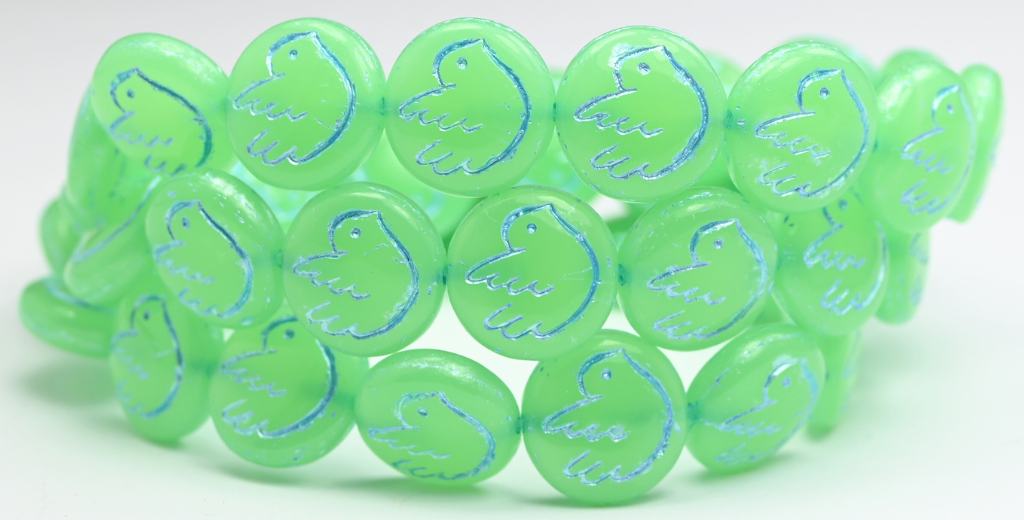 鳥の模様が入った丸いフラットビーズ、オパールグリーンブルーのライン入り(51010-54323)、ガラス、チェコ共和国