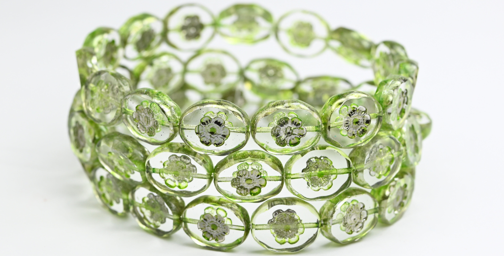 テーブルカットオーバルビーズ(花付き)、クリスタルライトグリーン(00030-34310)、ガラス、チェコ共和国