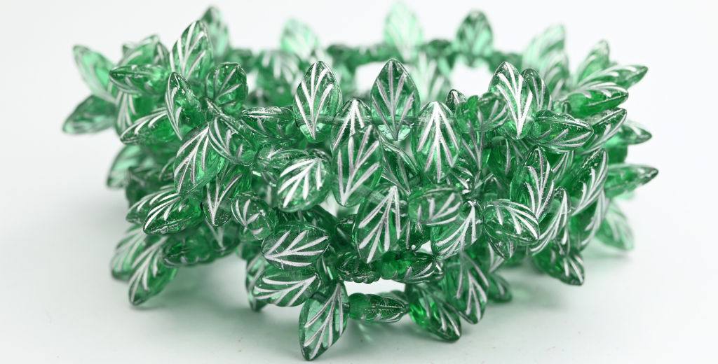 Leaf Pressed Beads, Transparent Green Emerald Silver Lined (50710-54201), Glass, Czech Republic