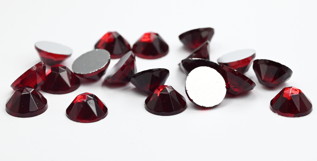 Round Flat Back Faceted Cabochon, Siam Ruby (SIAM-RUBY), Glass, Czech Republic ~ STRANDED