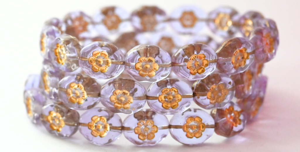 オーバル型押しガラスビーズ(花柄)、透明ライトアメジスト、ゴールドライン(20210-54202)、ガラス、チェコ共和国~STRANDED