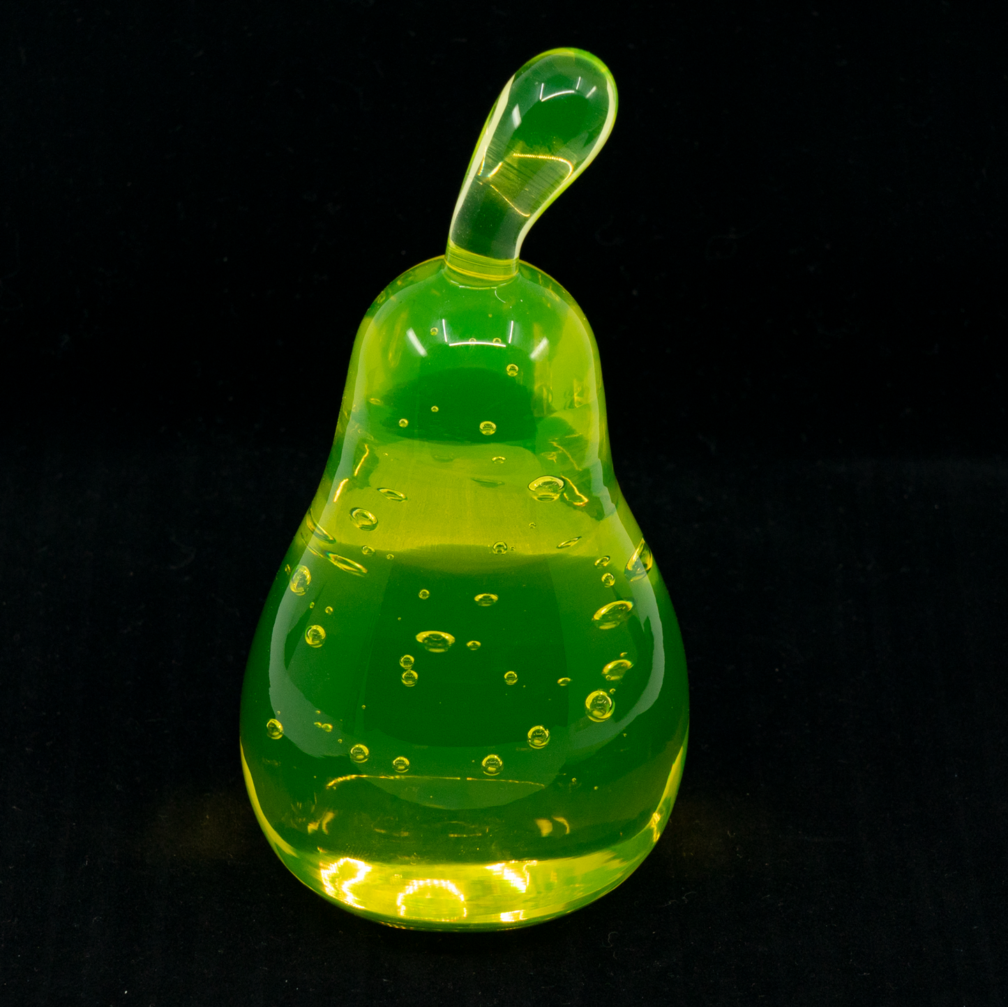 Uranium Glass Pear Paper-Weight – Handmade UV-Reactive Art Figurines, Czech Republic