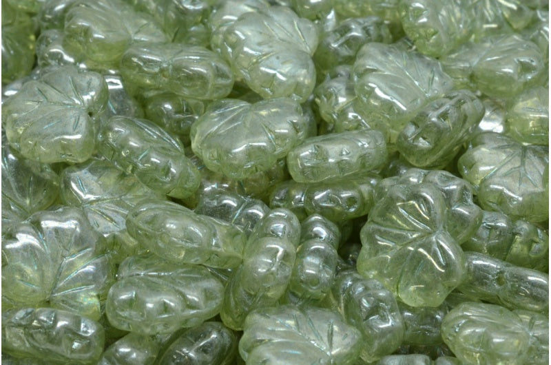 メープルリーフビーズ、クリスタルラスターグリーンフルコーティング(00030-14457)、ガラス、チェコ共和国