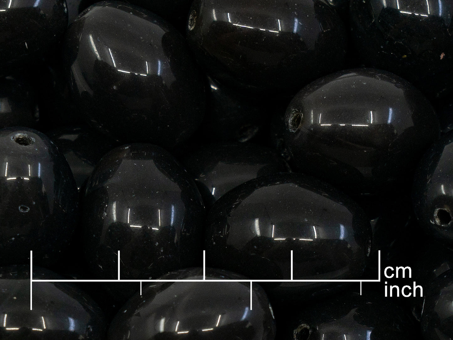 アウトレット 250g チェコガラスビーズ 20 x 16 mm ブラック (111-29011-20x16-23980)