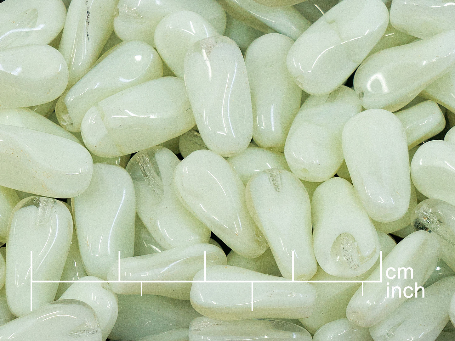 The first & the biggest bead outlet online since 2023 - huge selection, different colors, various shapes and sizes