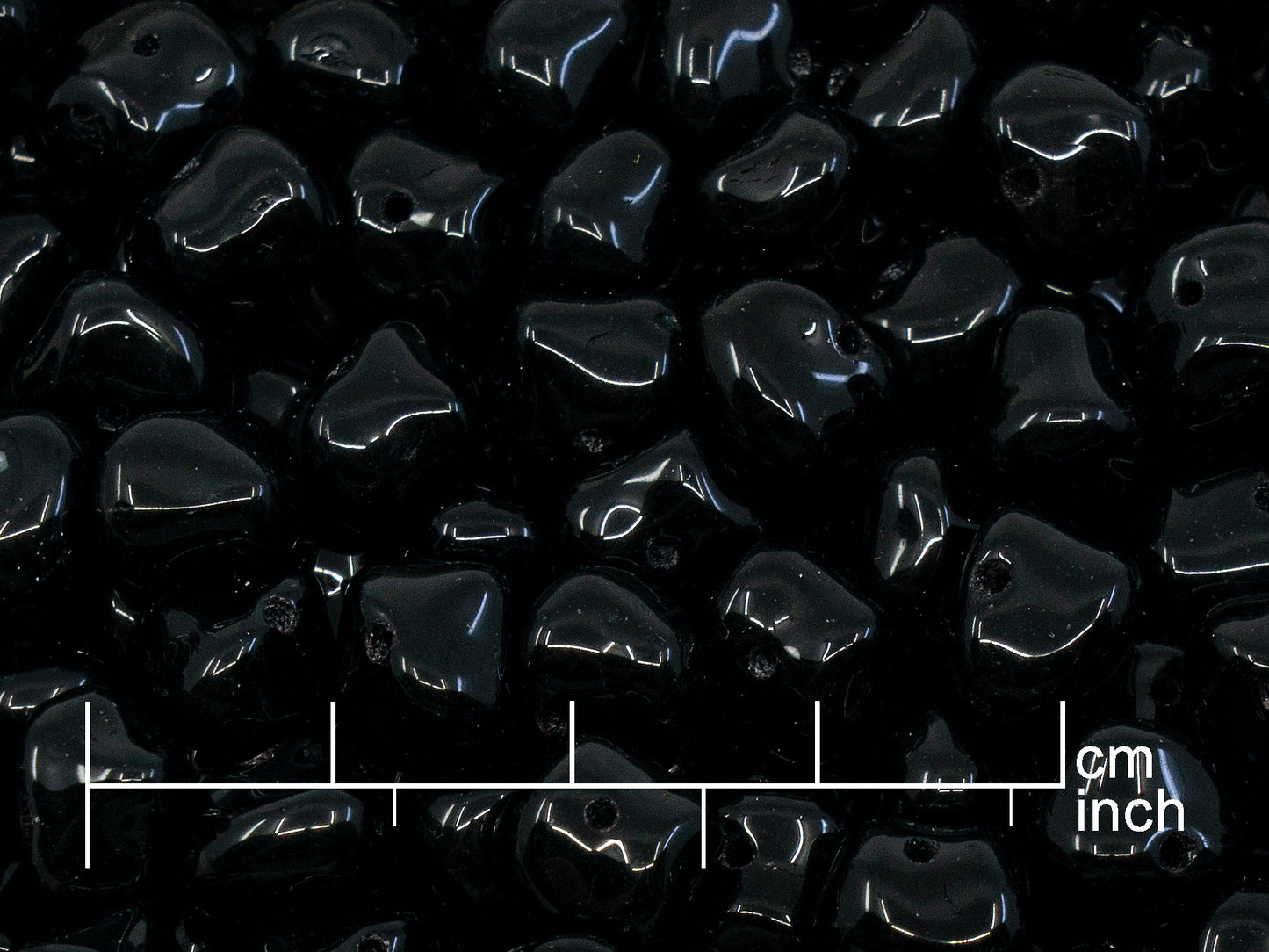 OUTLET 250g Pressed Czech Glass Beads, 8 x 10 mm, Black (111-00183-08x10-23980)