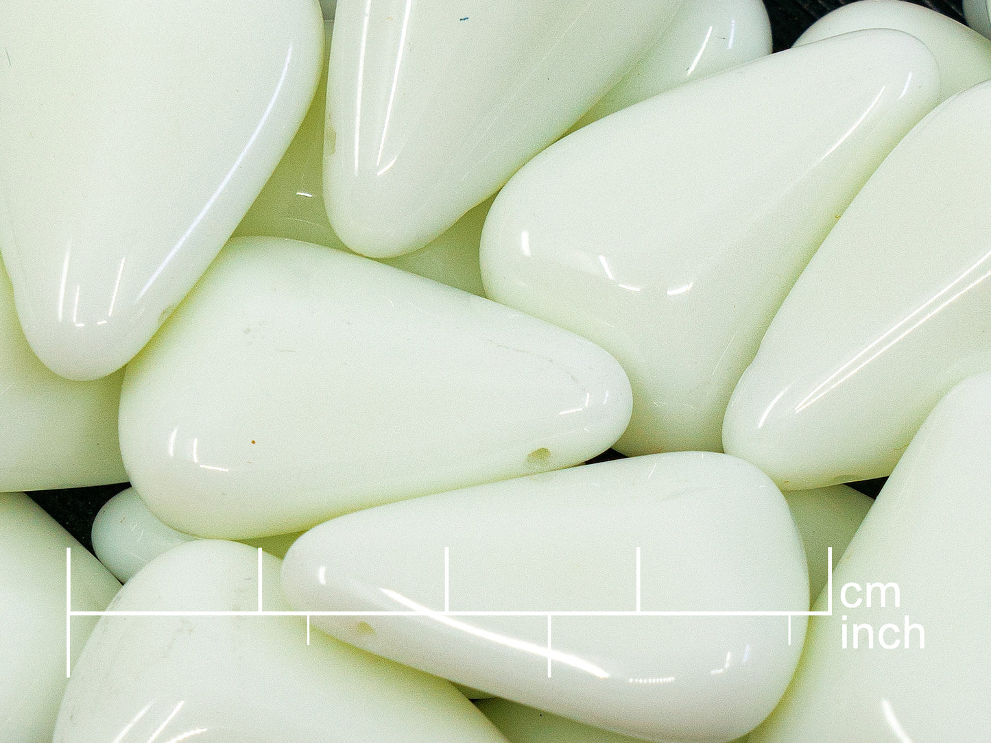 The first & the biggest bead outlet online since 2023 - huge selection, different colors, various shapes and sizes