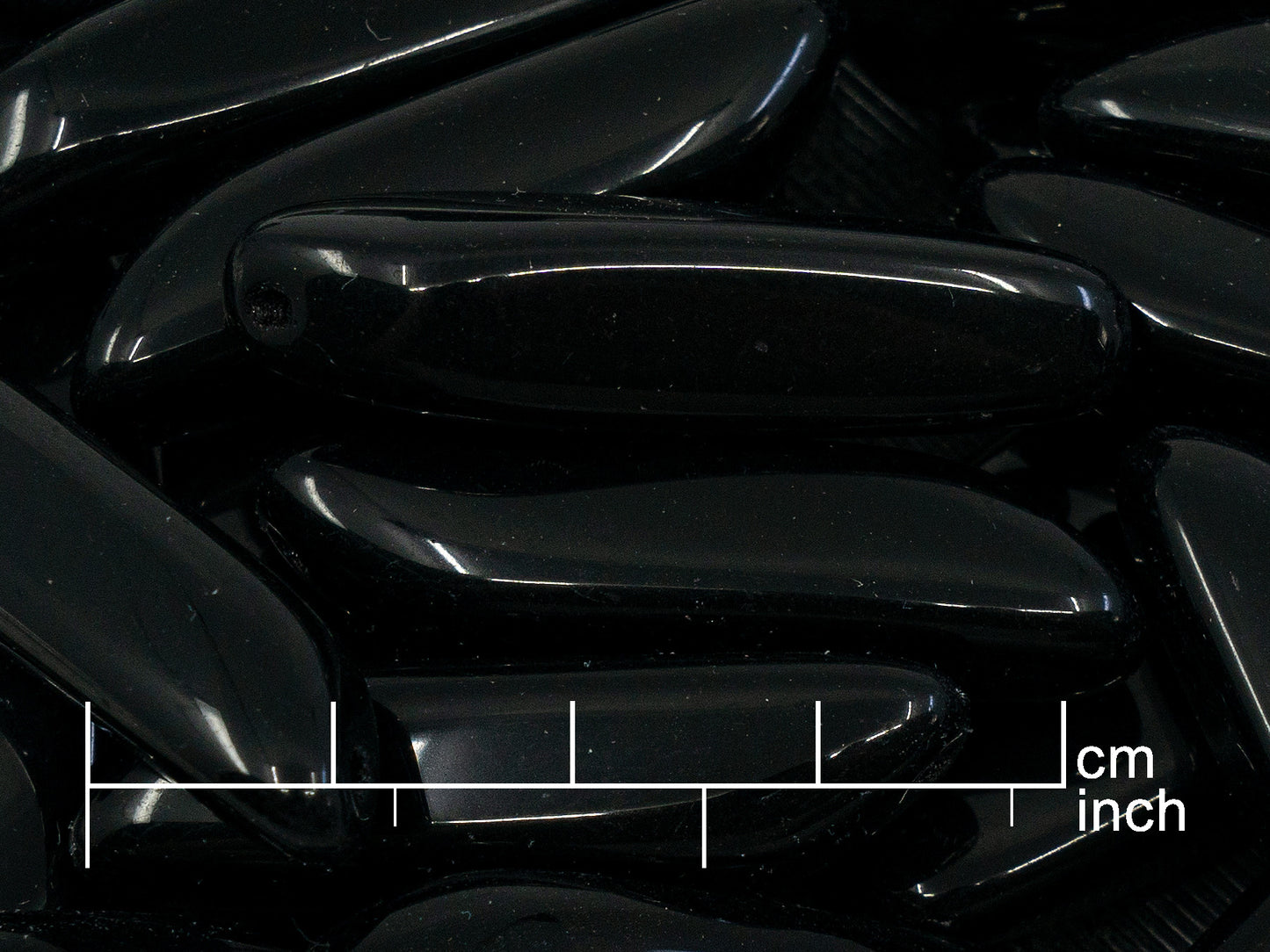 出口 250 克压制捷克玻璃珠,40 x 11 毫米,黑色 (111-30529-40x11-23980)