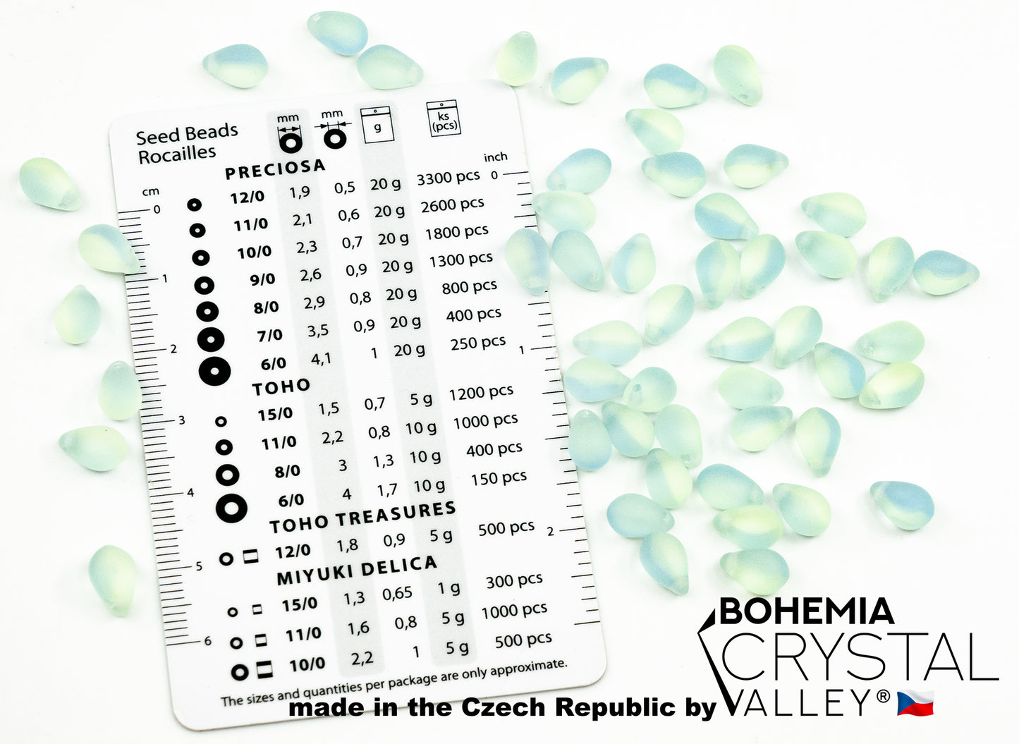 泪滴捷克玻璃珠,黑光下发光透明蓝绿色哑光