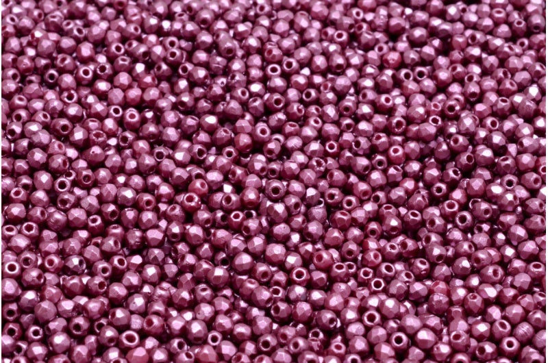 ファセット加工ラウンドビーズ、チョークホワイトバーガンディ(03000-25031)、ボヘミアクリスタルガラス、チェコ共和国