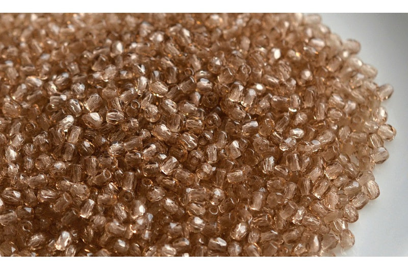 ファセット加工ビーズ ラウンド、透明ブラウン(10200)、ボヘミアクリスタルガラス、チェコ共和国