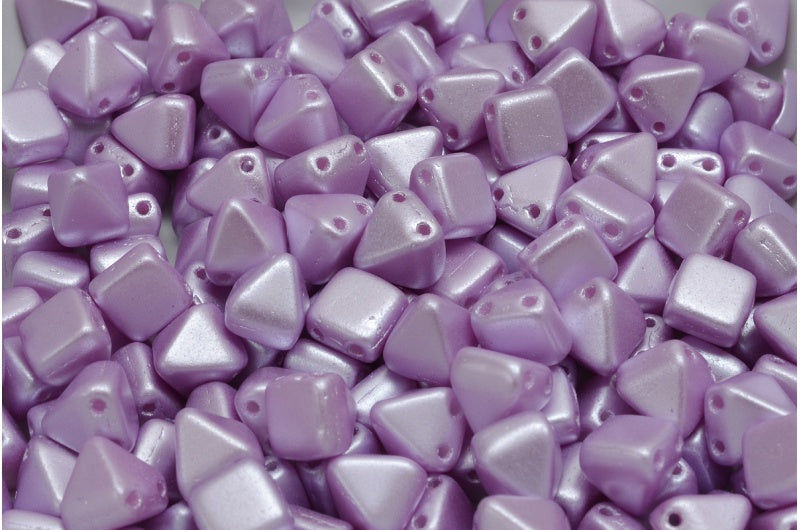 ピラミッドスタッドビーズ、ホワイト 25011 (02010-25011)、ガラス、チェコ共和国