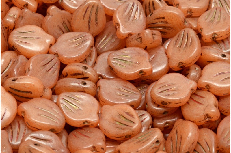 Peony Petal Beads, White Gold Lined 20003 (r0201-54302-20003), Glass, Czech Republic