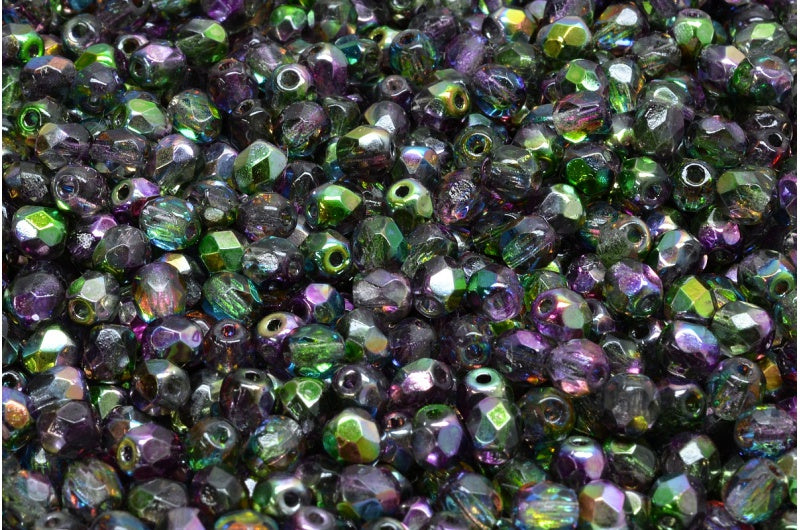 ファセット加工のラウンドビーズ、クリスタルグリーンパープル(00030-95000)、ボヘミアクリスタルガラス、チェコ共和国