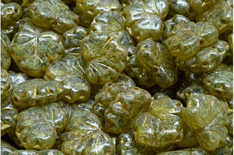 メープルリーフビーズ、透明グリーントラバーチン 34302 (50220-86800-34302)、ガラス、チェコ共和国