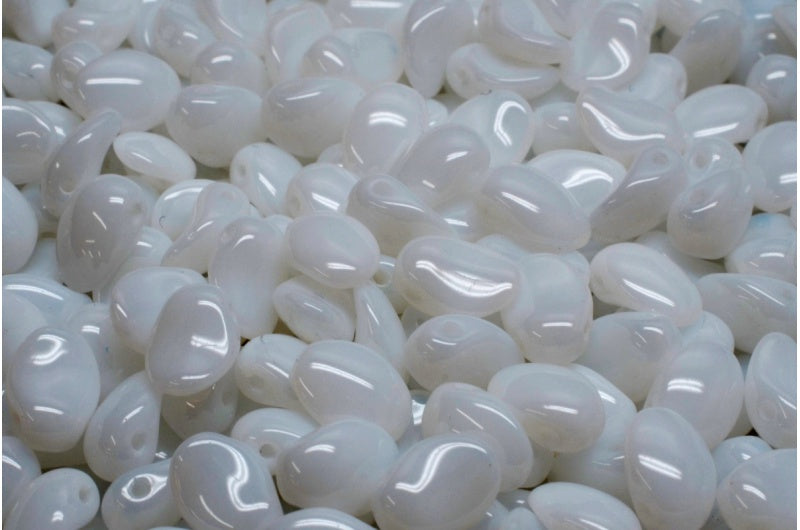 ユリの花びらビーズ、白(02010)、ガラス、チェコ共和国