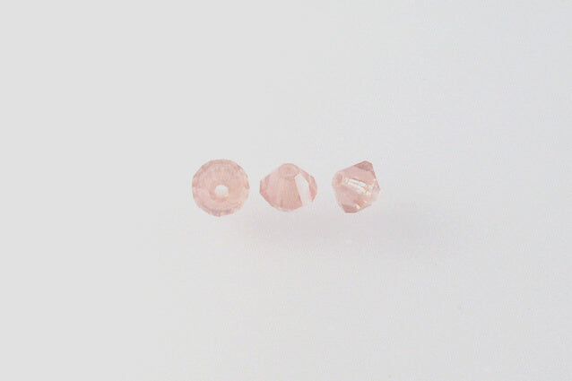 MC Bicone Xilion Cut beads High Sparkle 3 mm, Opal Pink (71010), Bohemia Crystal Glass, Czechia 45169302