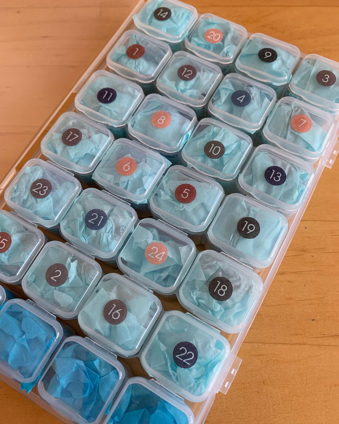 OUTLET Czech Glass Beads Advent Calendar – 24 Days, 28 Unique Bead Designs