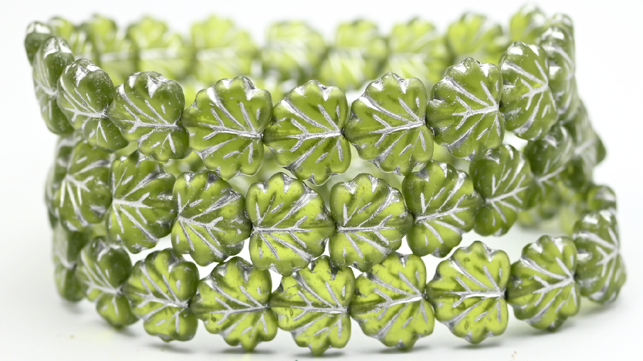 Maple Leaf Beads, Transparent Green Silver Lined Matte (1311-50230-54201-M), Glass, Czech Republic ~ STRANDED