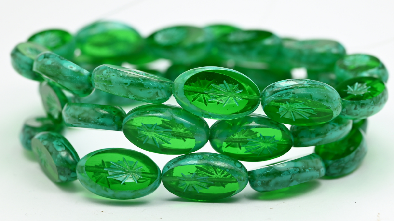 Table Cut Oval Beads With Rays, Transparent Green Emerald Turqouise Spotted (50150-33310), Glass, Czech Republic ~ STRANDED