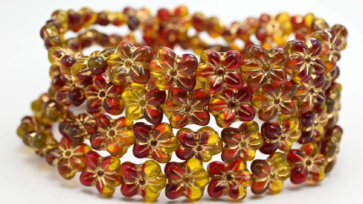 Flower Pressed Glass Beads, Ruby Red Gold Lined (1412-90080020-54202), Glass, Czech Republic ~ STRANDED