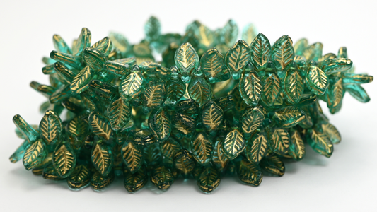 Heart With Lines Beads, Transparent Green Emerald Gold Lined (126-50710-54202), Glass, Czech Republic ~ STRANDED