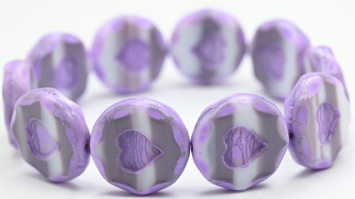 Table Cut Round Beads With Heart, Mixed White Lavender Cold Purple Spotted (07224-33305), Glass, Czech Republic ~ STRANDED