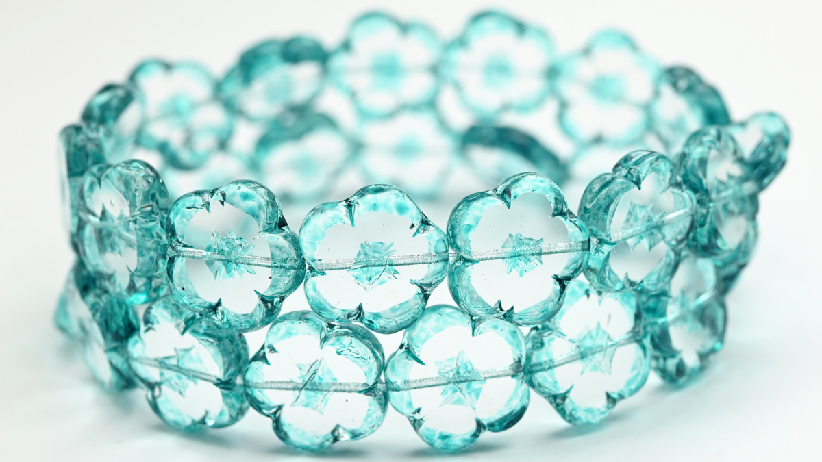 Table Cut Flower Beads, Crystal 34322 (00030-34322), Glass, Czech Republic ~ STRANDED