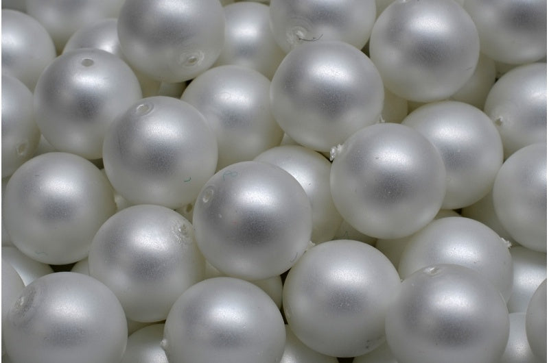 Round Druck Beads, White 70502 (02010-70502), Glass, Czech Republic