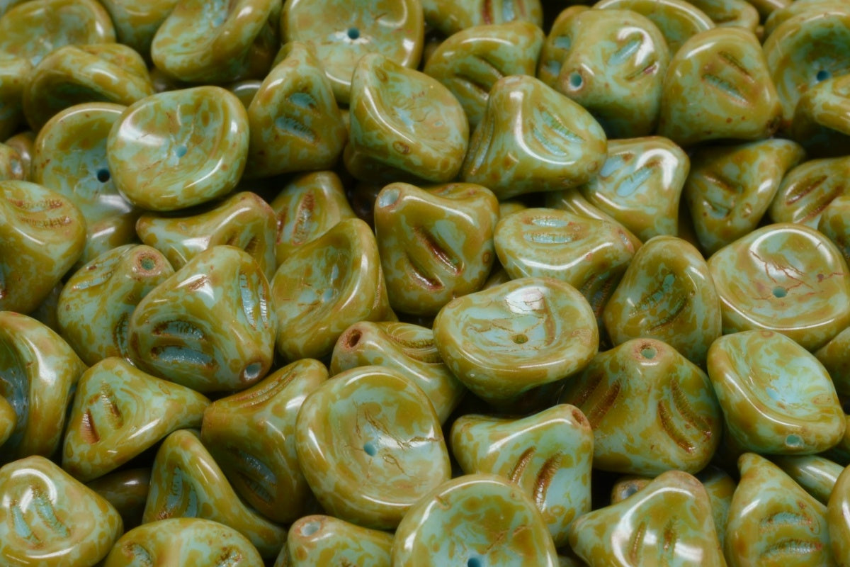 Daylily Flower Beads, Blue Travertin (63020-86800), Glass, Czech Republic