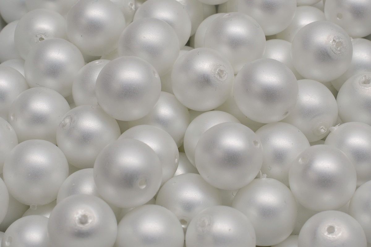 OUTLET 10 grams Round Druck Beads, 10 x 10 mm, White 70502 (02010-70502), Glass, Czech Republic