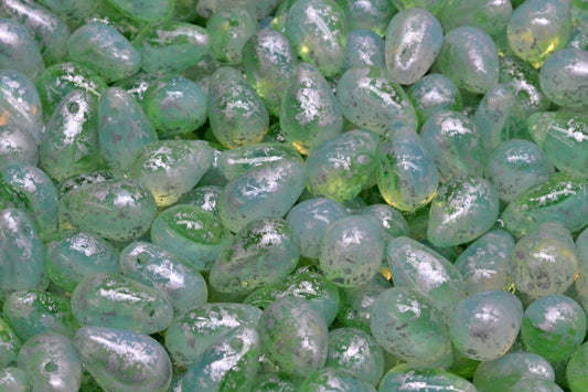 OUTLET 10 grams Drop Beads, 6 x 9 mm, Opal White Transparent Green Silver Splash (01000-50800-94400), Glass, Czech Republic
