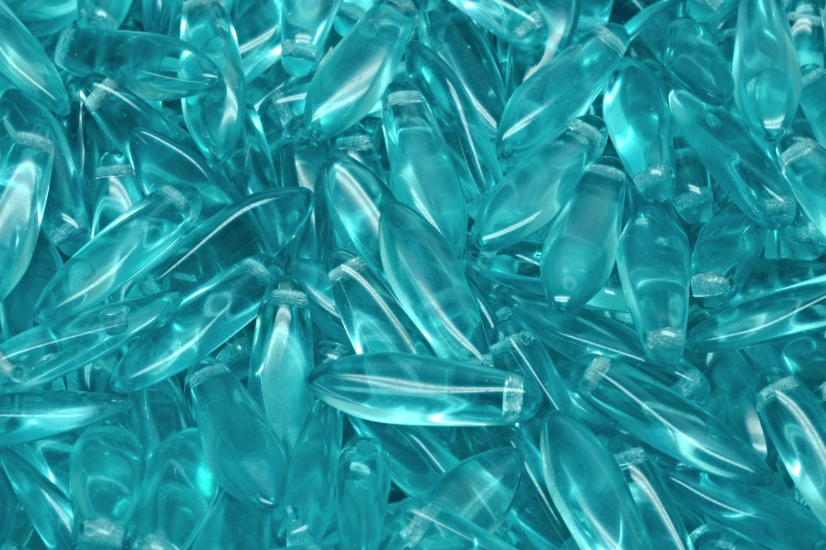 OUTLET 10 grams Dagger Beads, 5 x 16 mm, Transparent Aqua (60110), Glass, Czech Republic