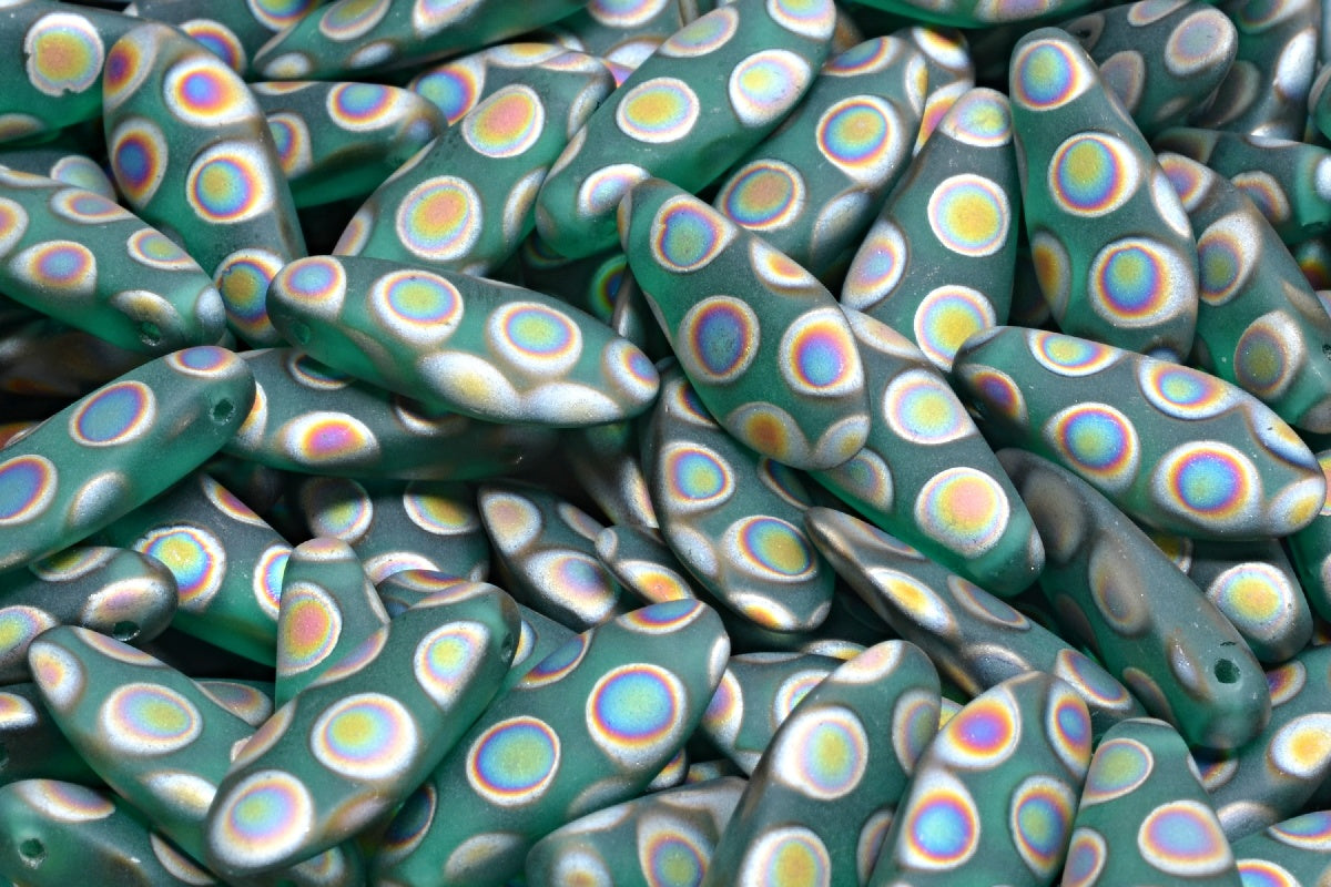 Dagger Beads, Transparent Green Emerald Matte 2810A (50730-84100-2810A), Glass, Czech Republic