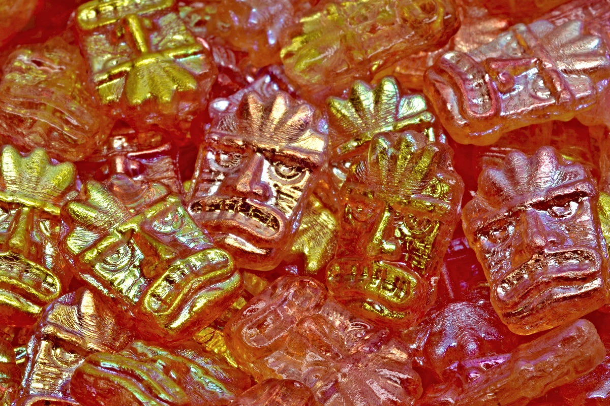 Tiki Mask Beads, Crystal Glossy Red Gold (00030-48101), Glass, Czech Republic