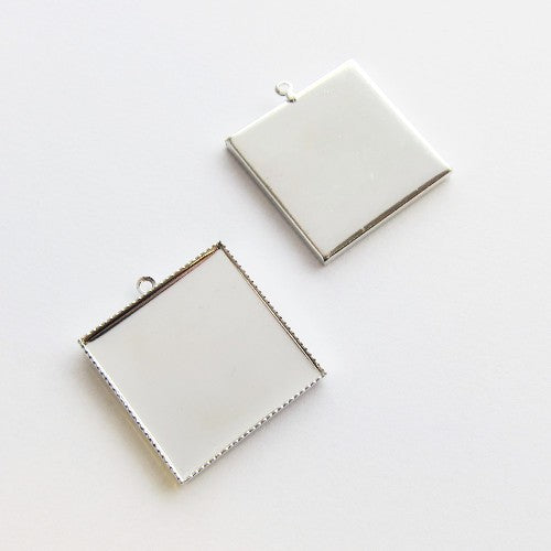 Pendant setting Sqaure