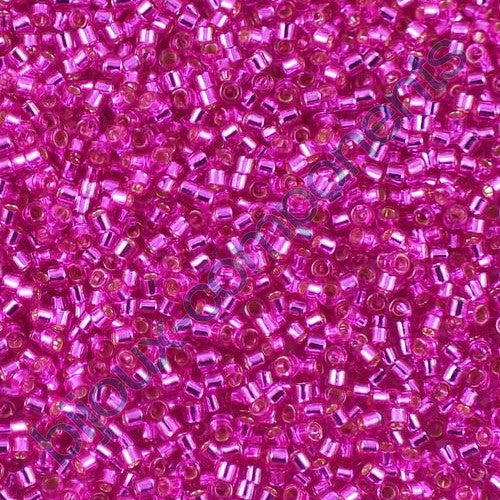 Miyuki DELICA Rocailles, Silber gefüttert, hellfuchsia gefärbt (# DB1340), Glas, Japan 