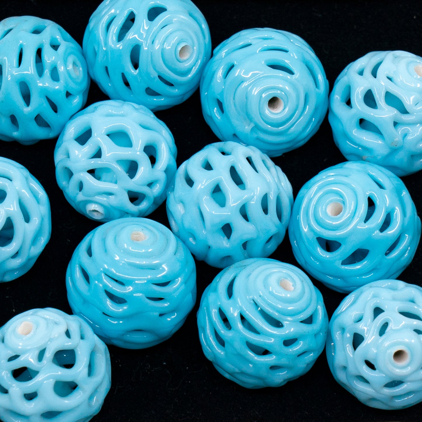 VINTAGE OUTLET 1 pc Lampwork LACE Handmade Round Beads, 15 x 15 mm, Sky Blue, Glass, Czech Republic, Antique Beads