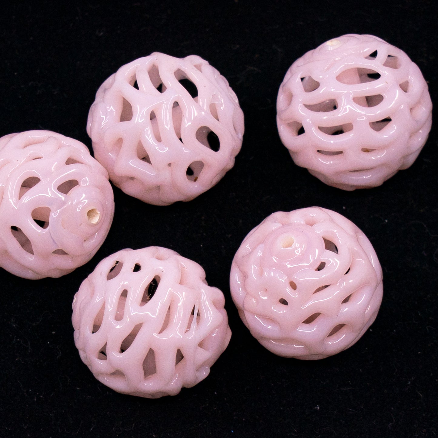 VINTAGE OUTLET 1 pc Lampwork LACE Handmade Round Beads, 17 x 17 mm, Pale Pink, Glass, Czech Republic, Antique Beads