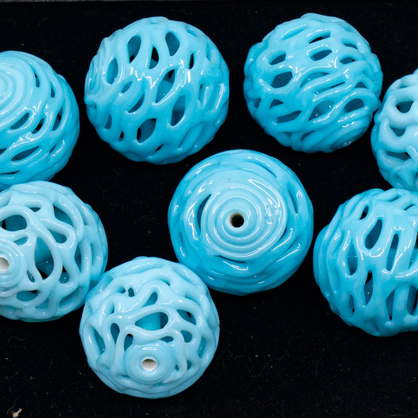 VINTAGE OUTLET 1 pc Lampwork LACE Handmade Round Beads, 17 x 17 mm, Sky Blue, Glass, Czech Republic, Antique Beads