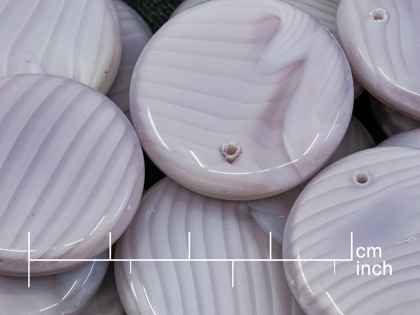 OUTLET 10 grams Pressed Beads Round pendant, 8 x 28 mm, Lavender Silky Stripes (26006), Glass, Czech Republic