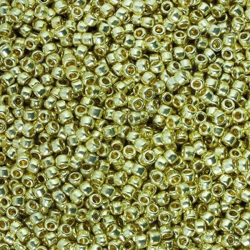 TOHO Round Seed Beads Rocailles, Permanent Finish Galvanized Yellow Gold (# Pf559), Glass, Japan