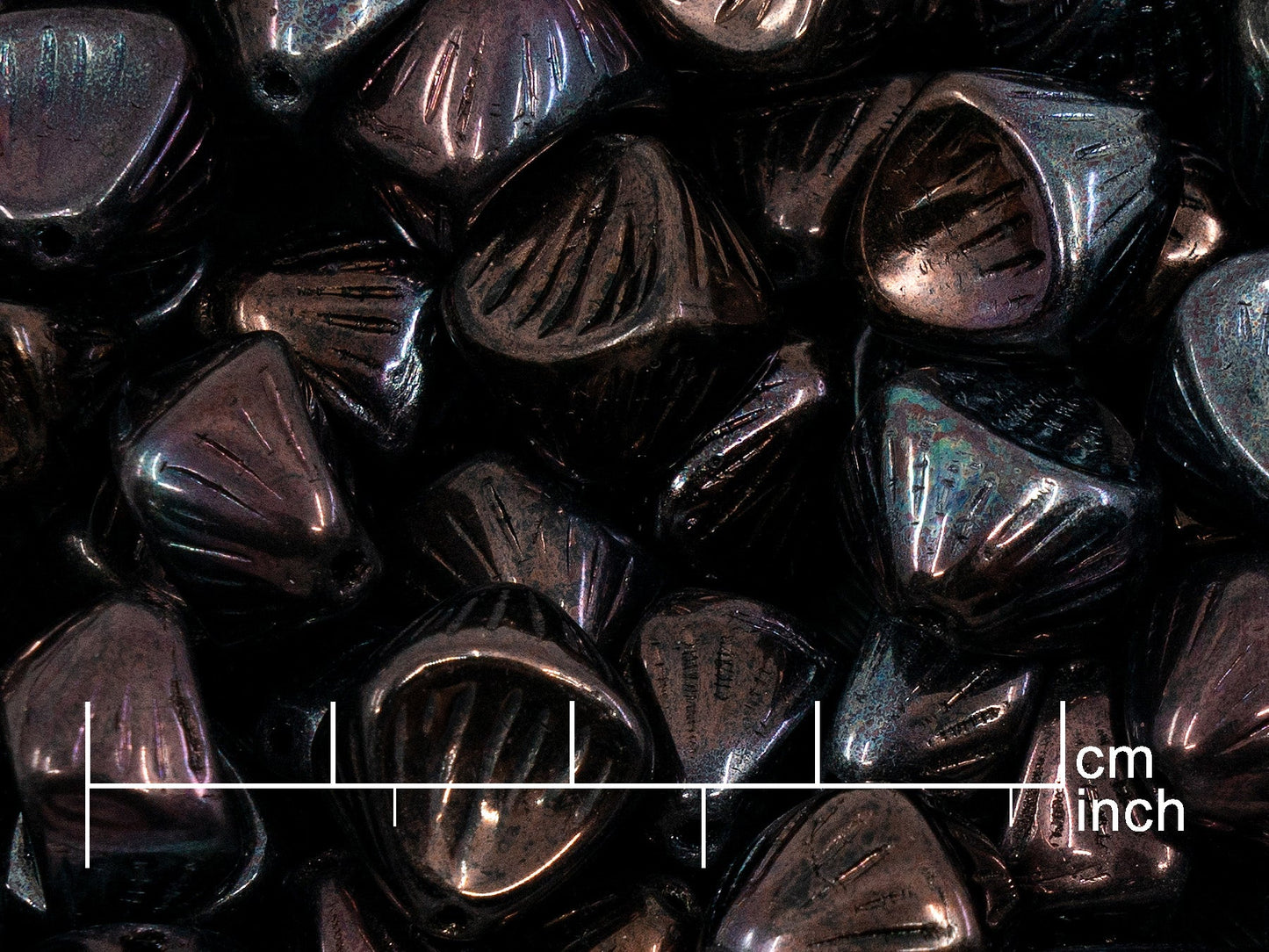 OUTLET 10 grams Pressed Beads, 15 x 14 mm, Black Purple (23980-15726), Glass, Czech Republic