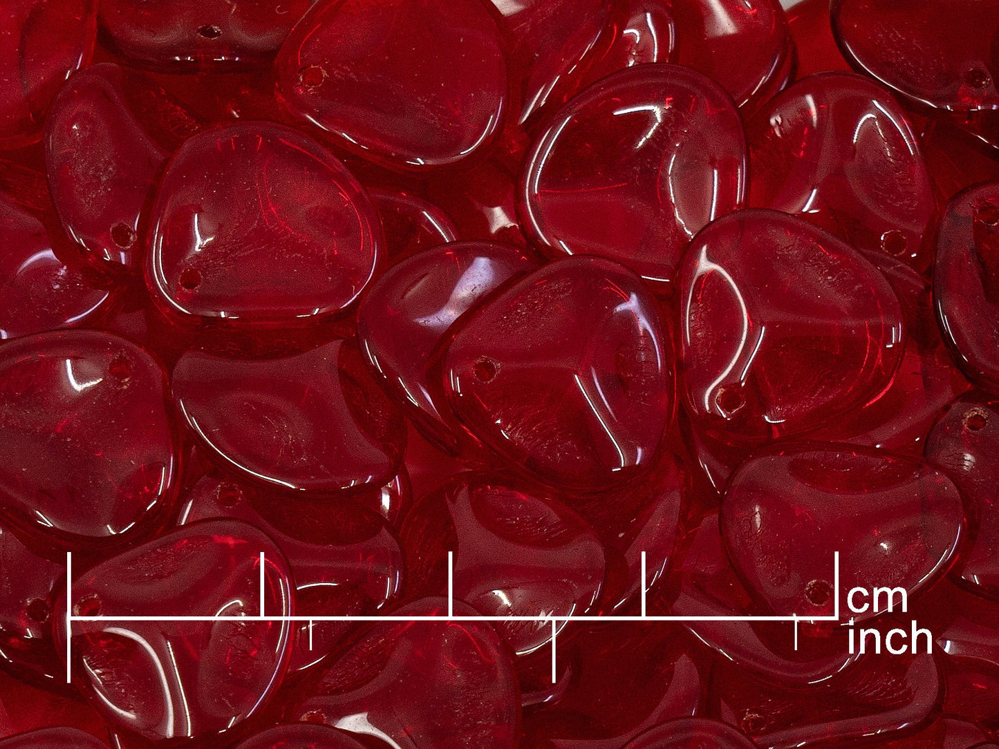 OUTLET 250g Rose Petal Beads, 14 x 13 mm, Ruby Red (111-00077-14x13-90080)